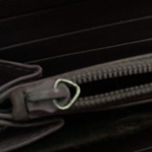 Gucci Wallet - Picture 7 of 11